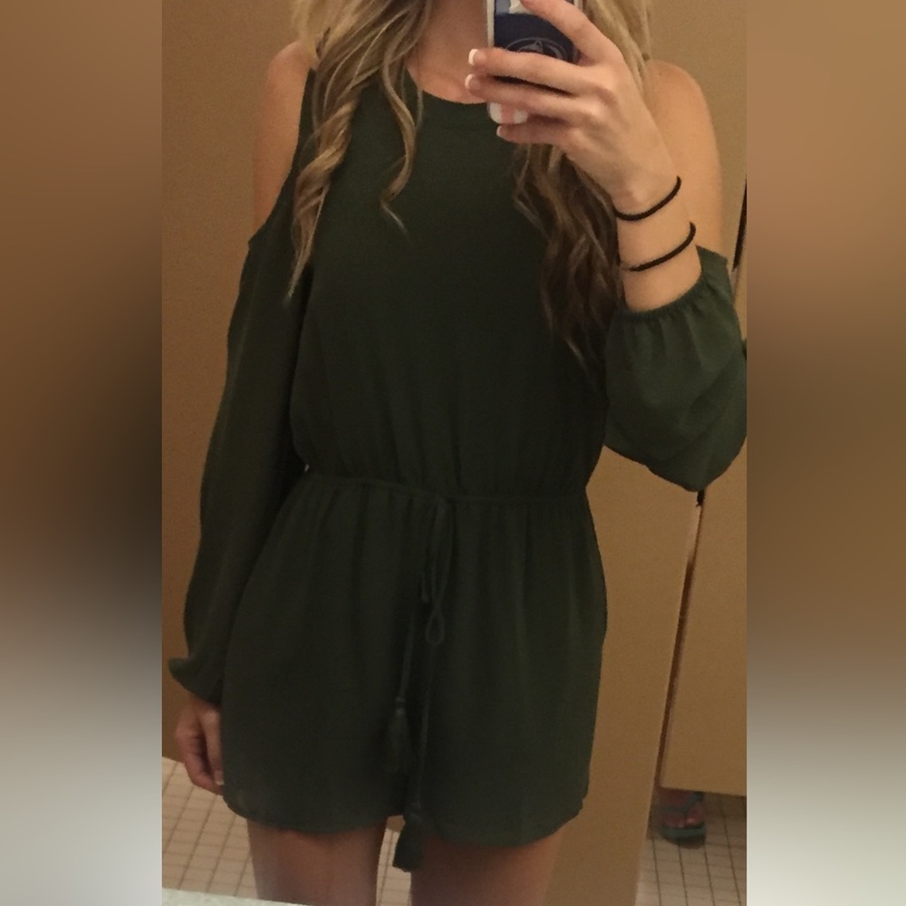 Army green long sleeve romper